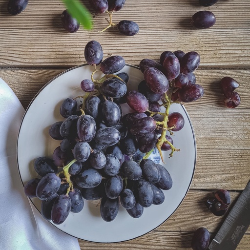 Au Grapes Black Seedless - Pc